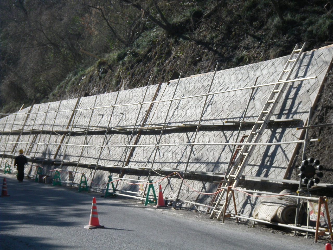 道路災害防除工事中岩舟線その２１（道保全単）